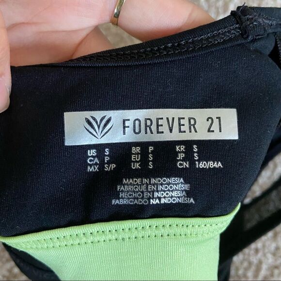 Forever 21 Black & Neon Yellow Sports Bra - Picture 5 of 5
